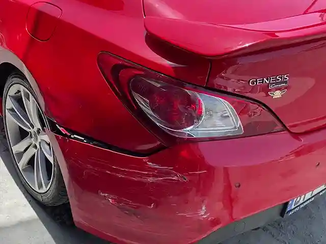 Hyundai Genesis Damaged