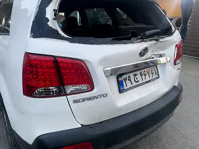 KIA Sorento Damaged